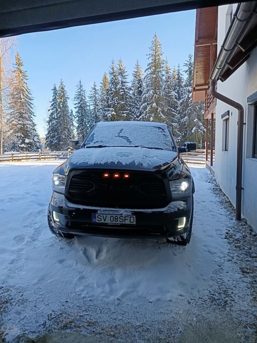 Dodge Ram 1500 5.7 hemi autoutilitara