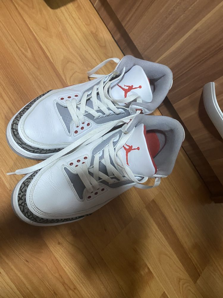 Vând Nike Air Jordan 3 Retro ‘Fire Red’ 2022