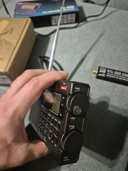 Radiouri Tecsun 330 RTL SDR V4 Quansheng K5(99) radioamator