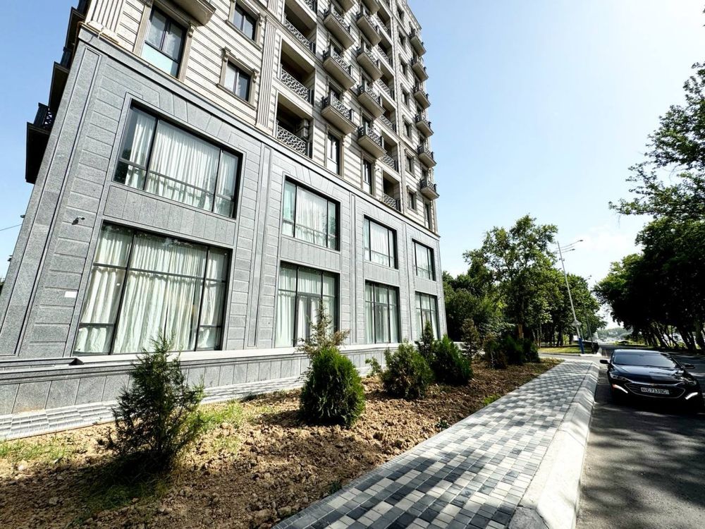 Аренда под Офис Ориентир  Метро Хамза Улица Бунёдкор 1800м2 24000$