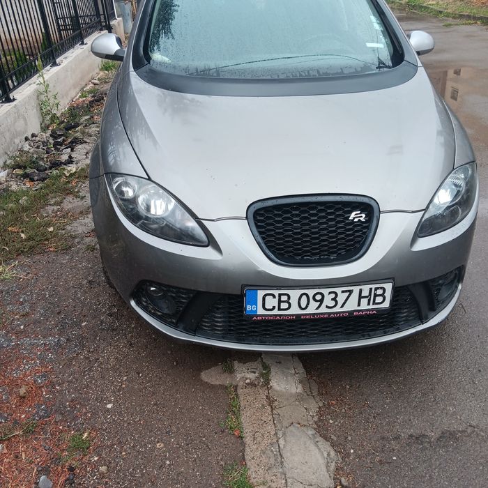 Продавам Сеат алтея