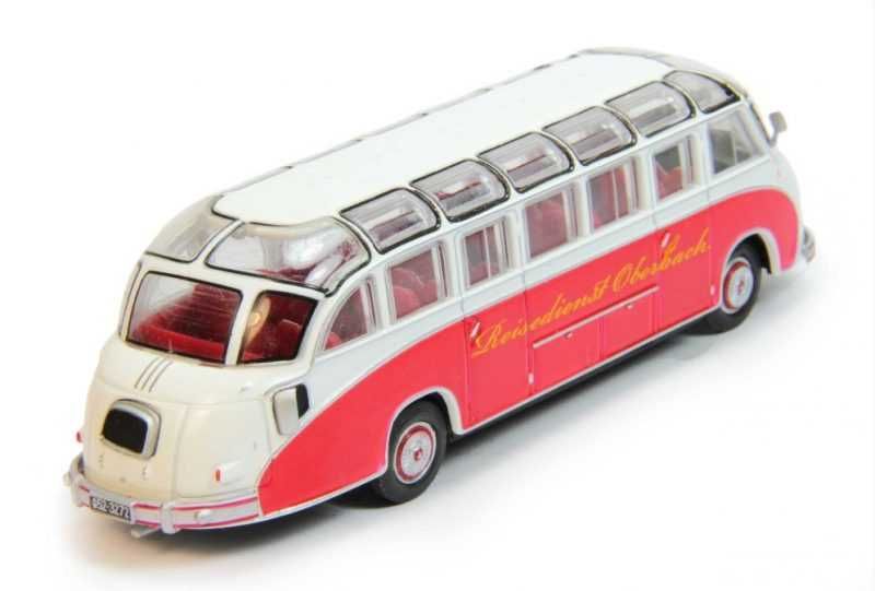 Macheta Kassbohrer Setra S8 1951 - DeAgostini Autobuze de Legenda 1/72