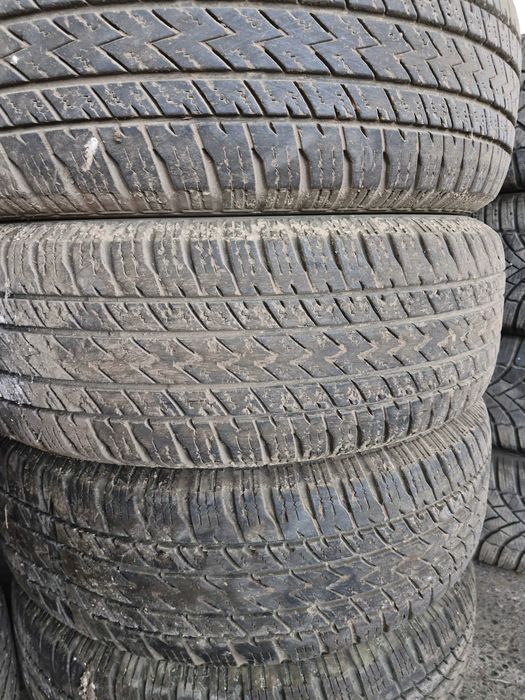 Продавам гуми втора употреба