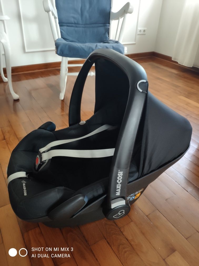 Scoica și isofix 2wayfix maxi cosi