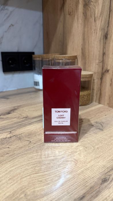 Продам парфюм оригинал