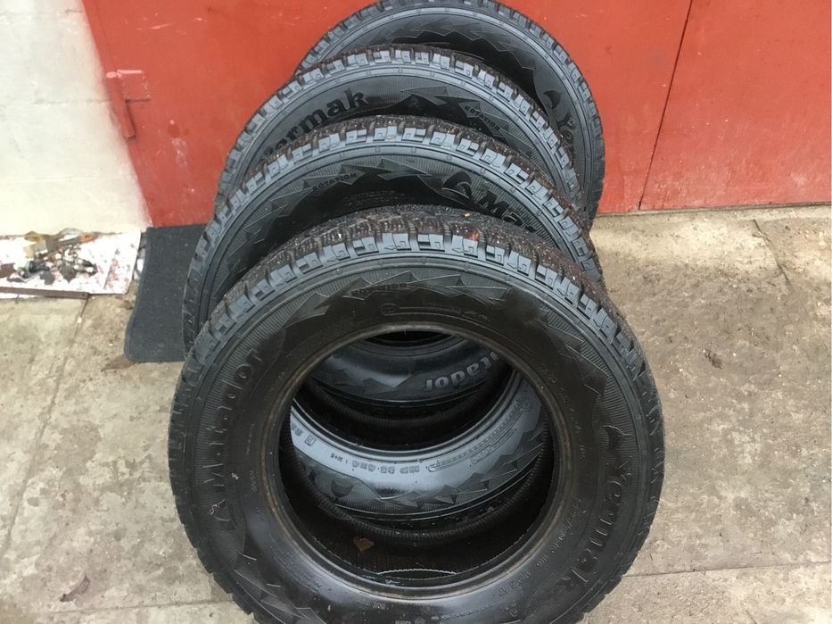 Продам резину нв16