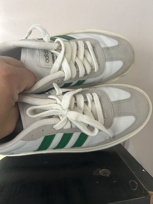 Дамски обувки adidas