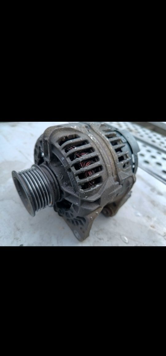Alternator VW GOLF 4 / cod 028903028D