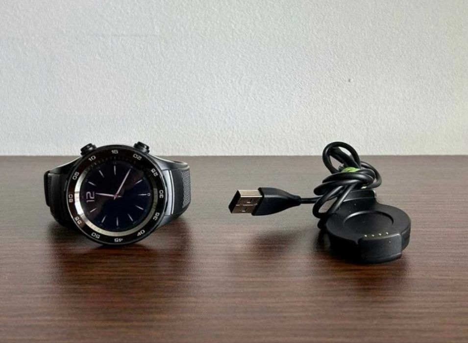 Huawei Watch W2, Bluetooth, Carbon Black Strap; Impecabil