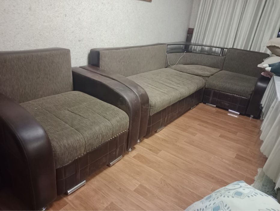 Диван и кресло угловой. Есть каспий рассрочка