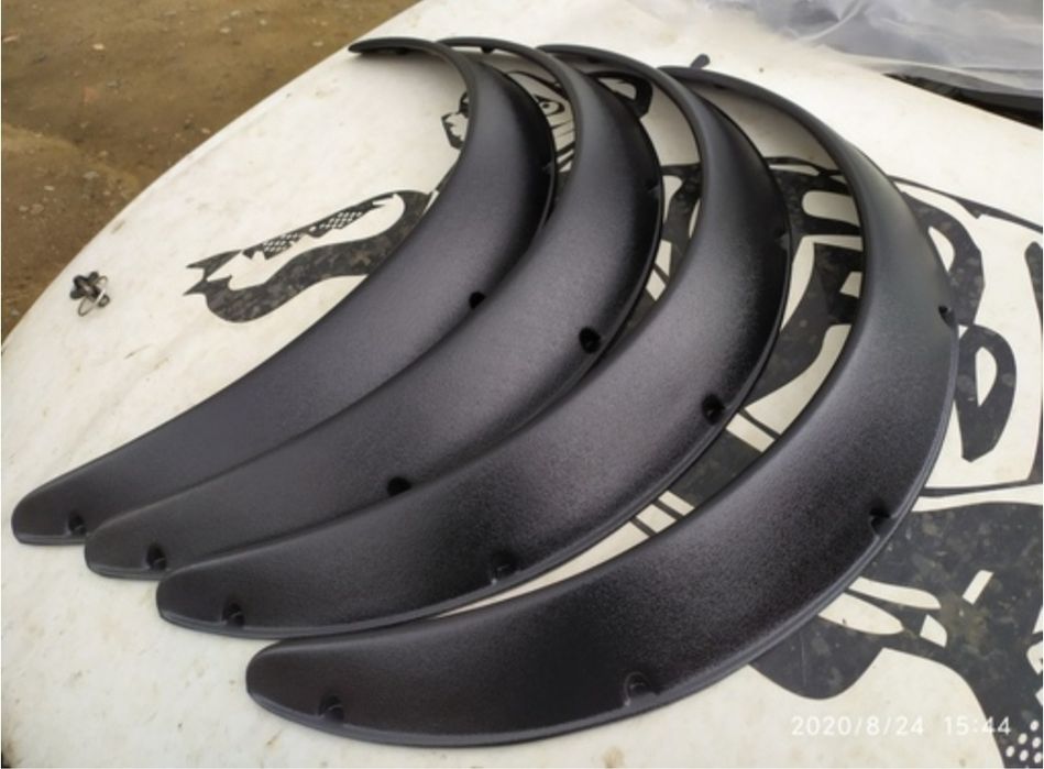 Расширители крыльев