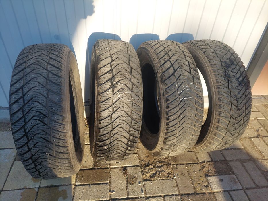 Продам резину зимние