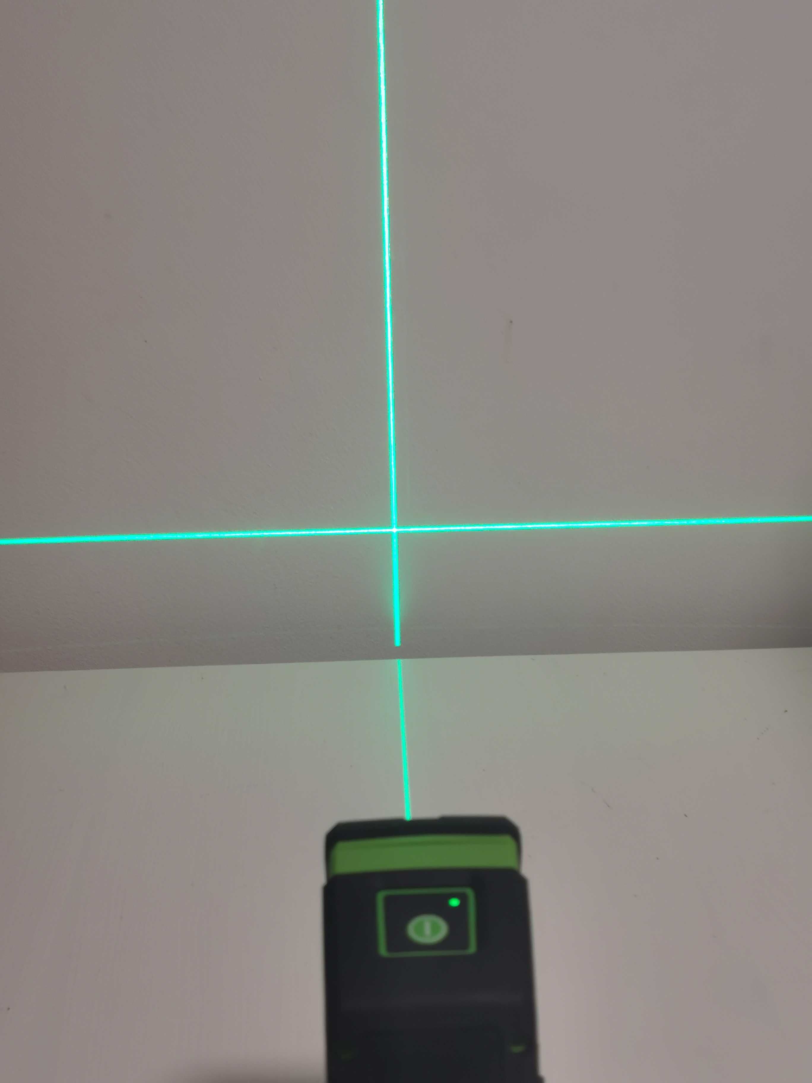 Nivela Laser Huepar 8211G autonivelanta suport magnetic laser verde