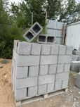 Шлакоблок пескоблок сплитерный блок рванный блок тумбы козырьки