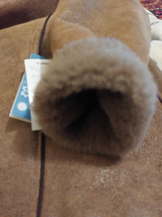 Cojoc nou cu eticheta, model superb, blana naturala