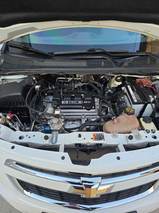 Срочно продаю Кобольт 2024 г. метан-4, белый каробка автомат