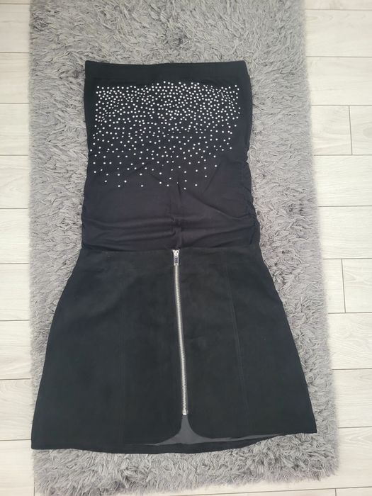 Fusta neagra cu fermoar+un top marime M