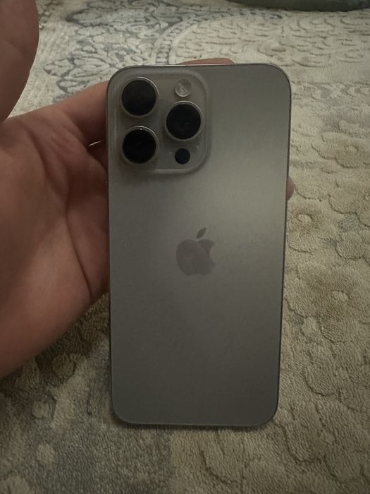 Iphone 15 pro max ideal