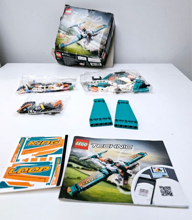 Lego Technic 42117 (continut sigilat) - Race Plane (2021)