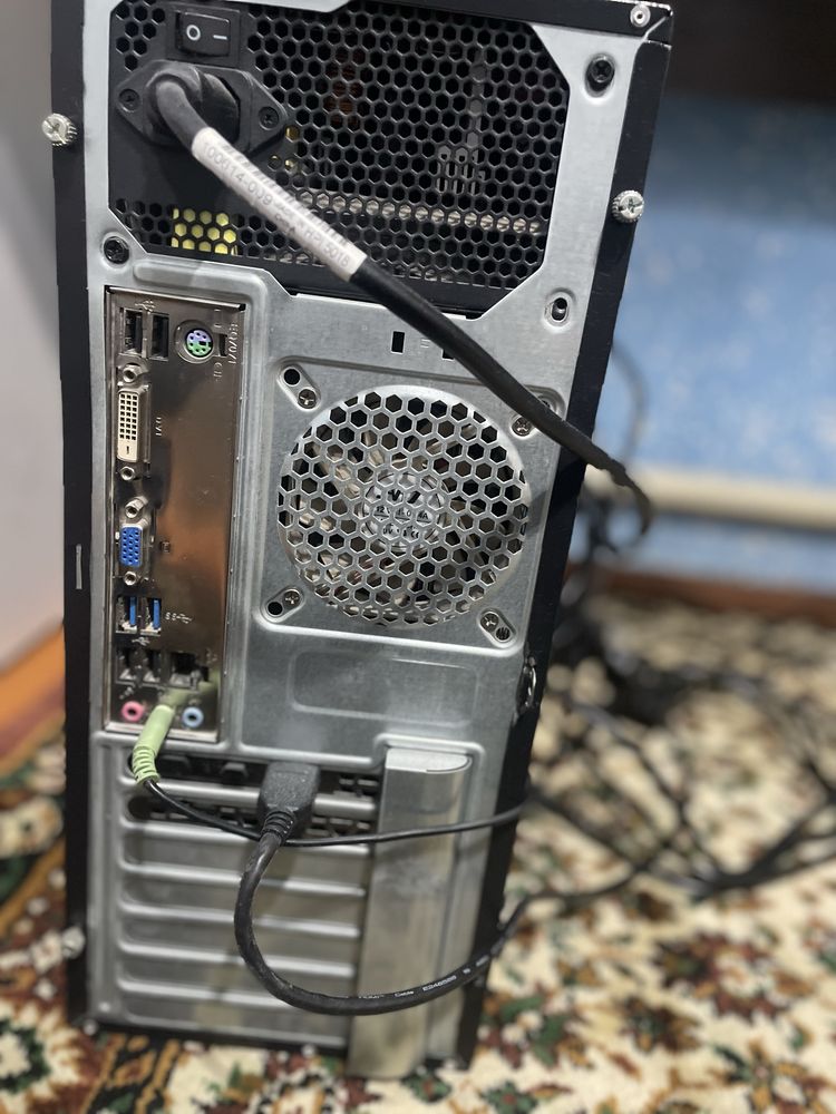 комп в шикарном состоянии   intel core i7 отдам