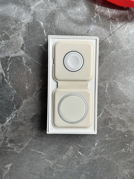 Беспроводная зарядка magsafe duo charger, lighting