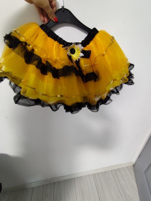 Fusta albinuța tutu Bumblebee 110
