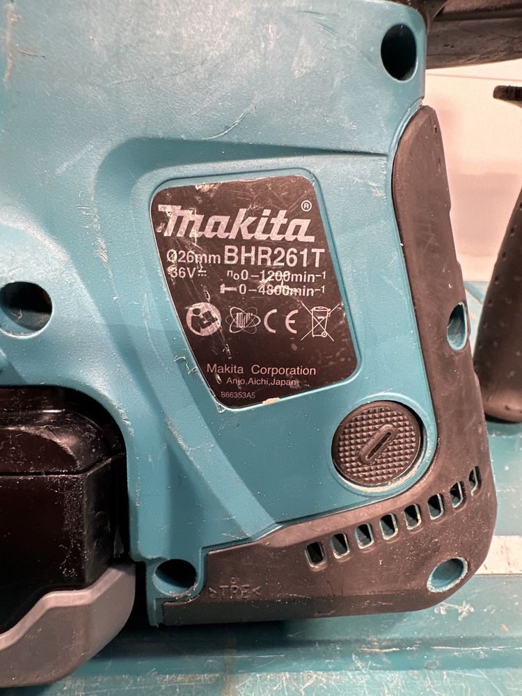 Makita BHR 261T rotopercutor baterie 36V bosch bormasina