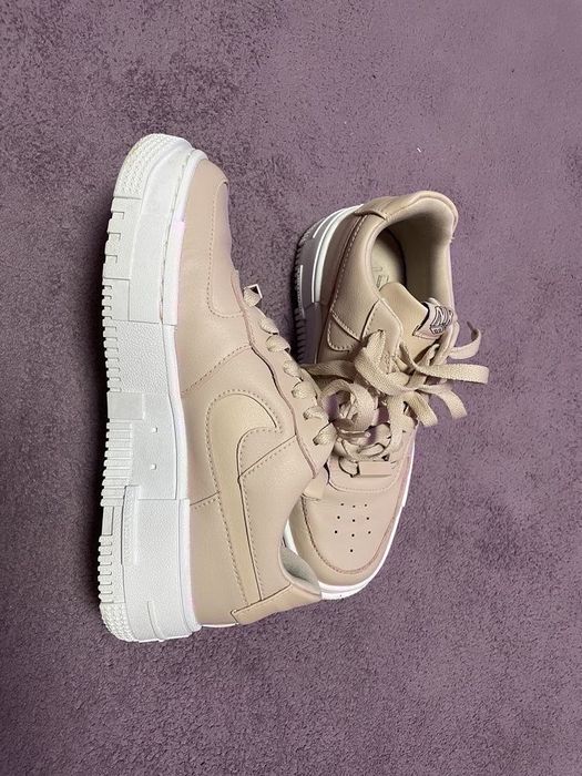 Nike Air Force Pixel