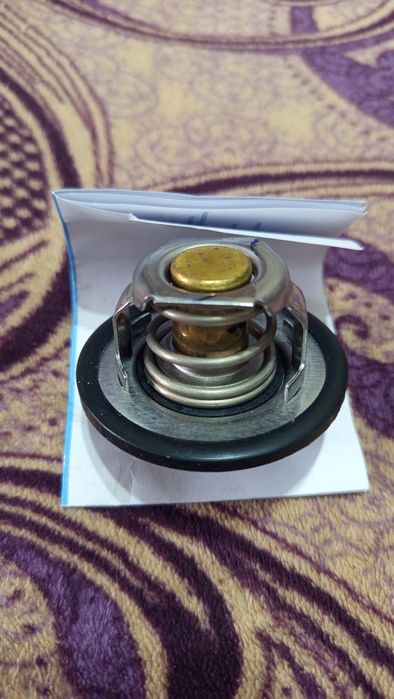 Продам термостат Luzar