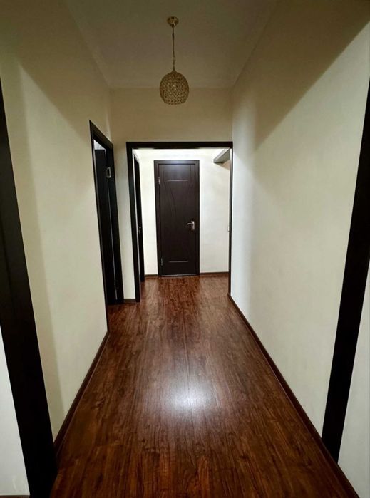 Продаётся на Карасу-1 5ком