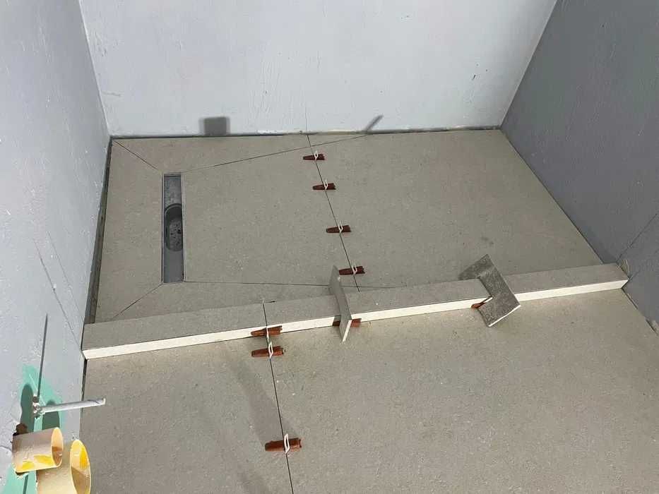 Finisaje Interioare / Exterioare