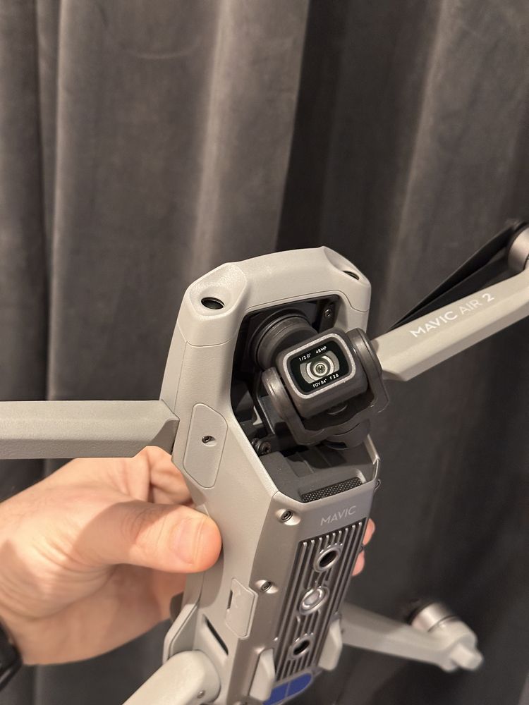 Drona DJI Mavic Air 2 Fly More Combo