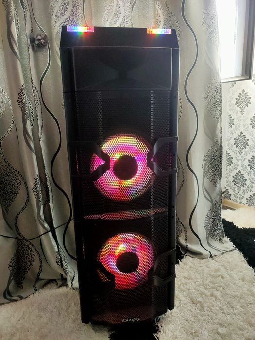 Boxă de vânzare pt karaoke sau pt evenimente