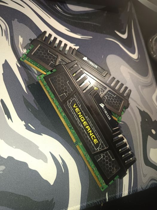 16GB Ram Corsair XMS3+Vengeance
