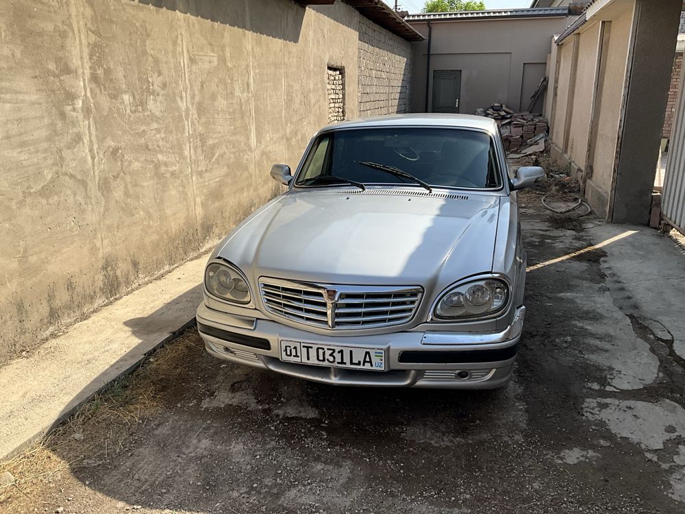 Продается ГАЗ 31105.