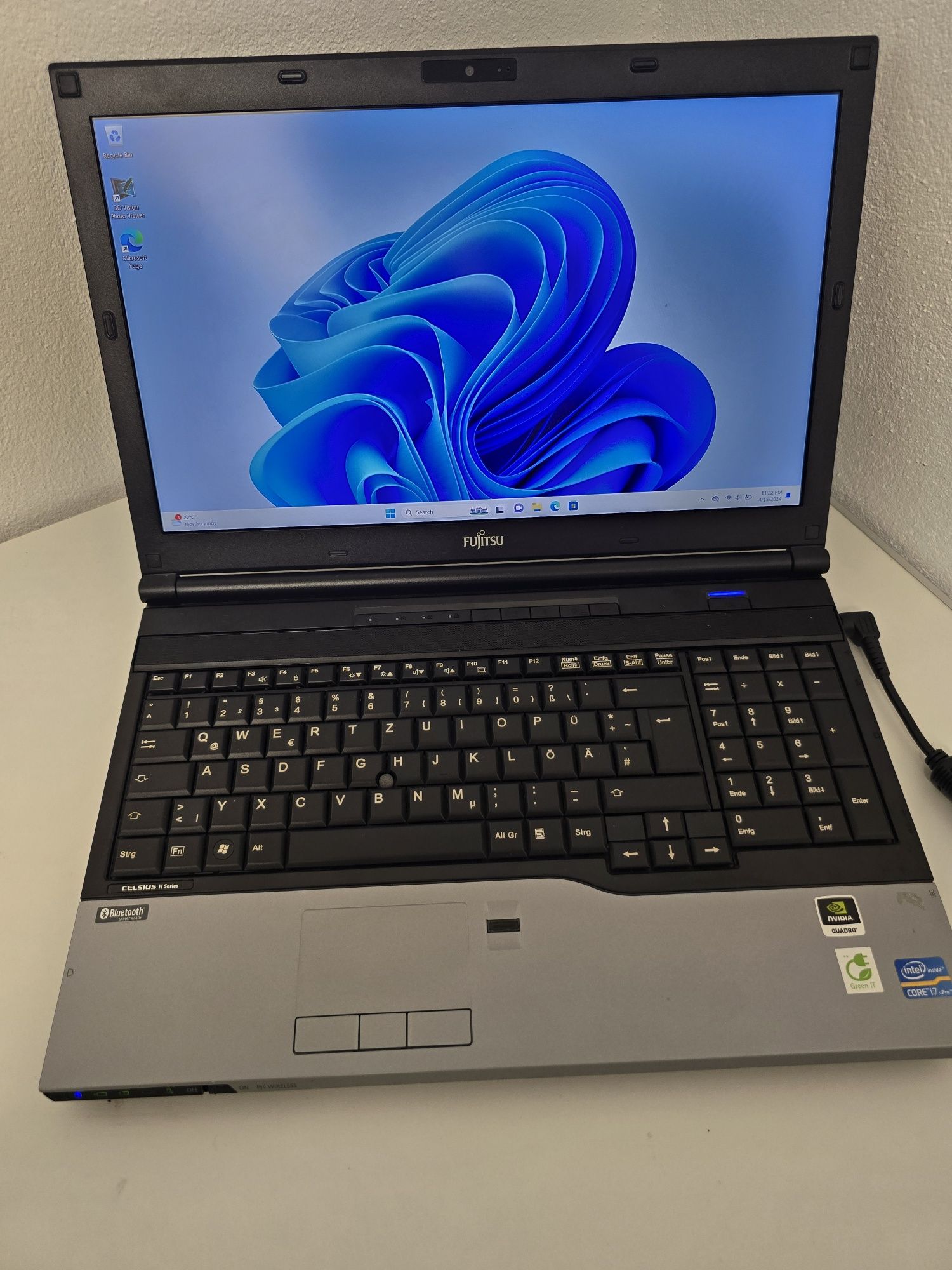 Laptop Fujitsu Celsius H720