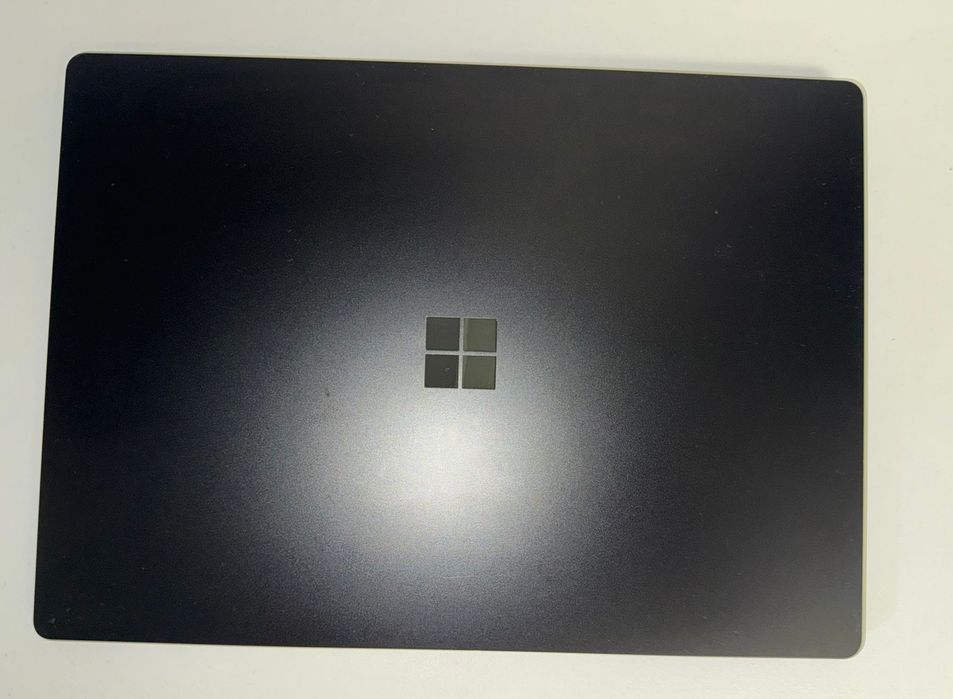 Microsoft Surface 4 Laptop I7 gen 11
