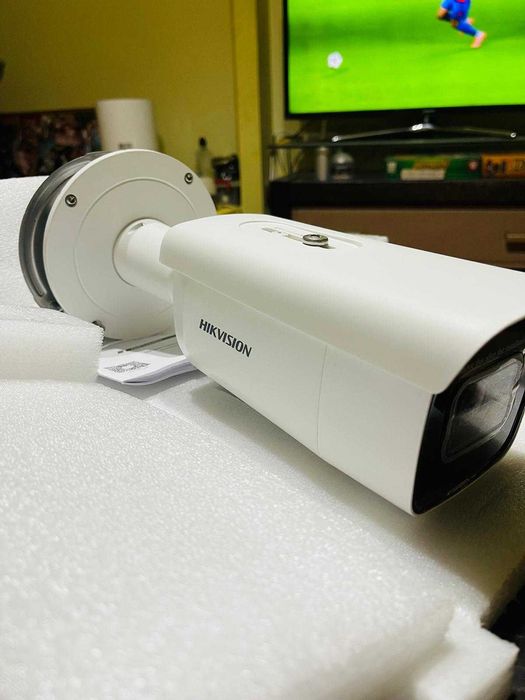 Camera IP exterior Hikvision AcuSense DarkFighter DS-2CD2686G2-IZS