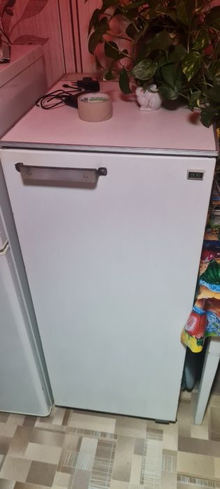 Продам холодильник Саратов