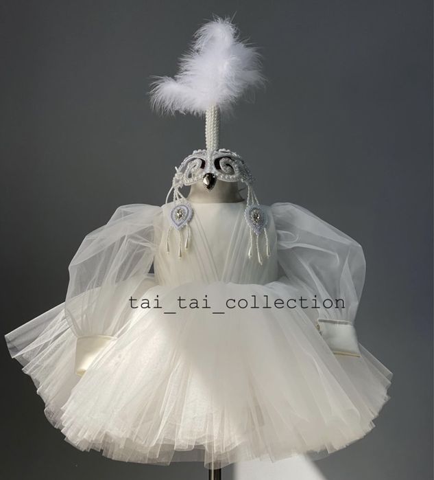 Продам платье для девочки