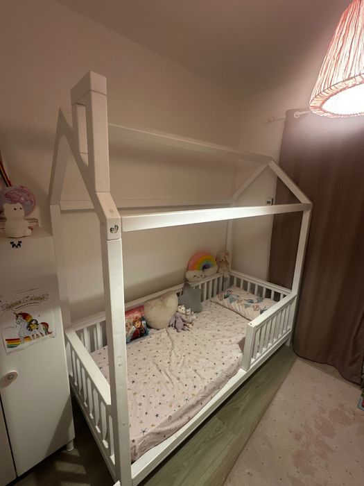 Pat tip căsuță copii lemn, stare excelentă