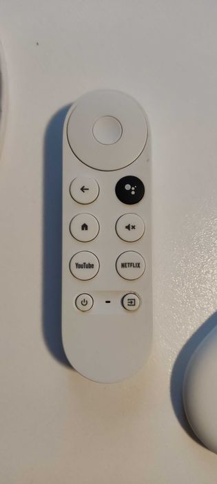 Google Chromecast G454V HD Streaming Device with Google TV Snow White