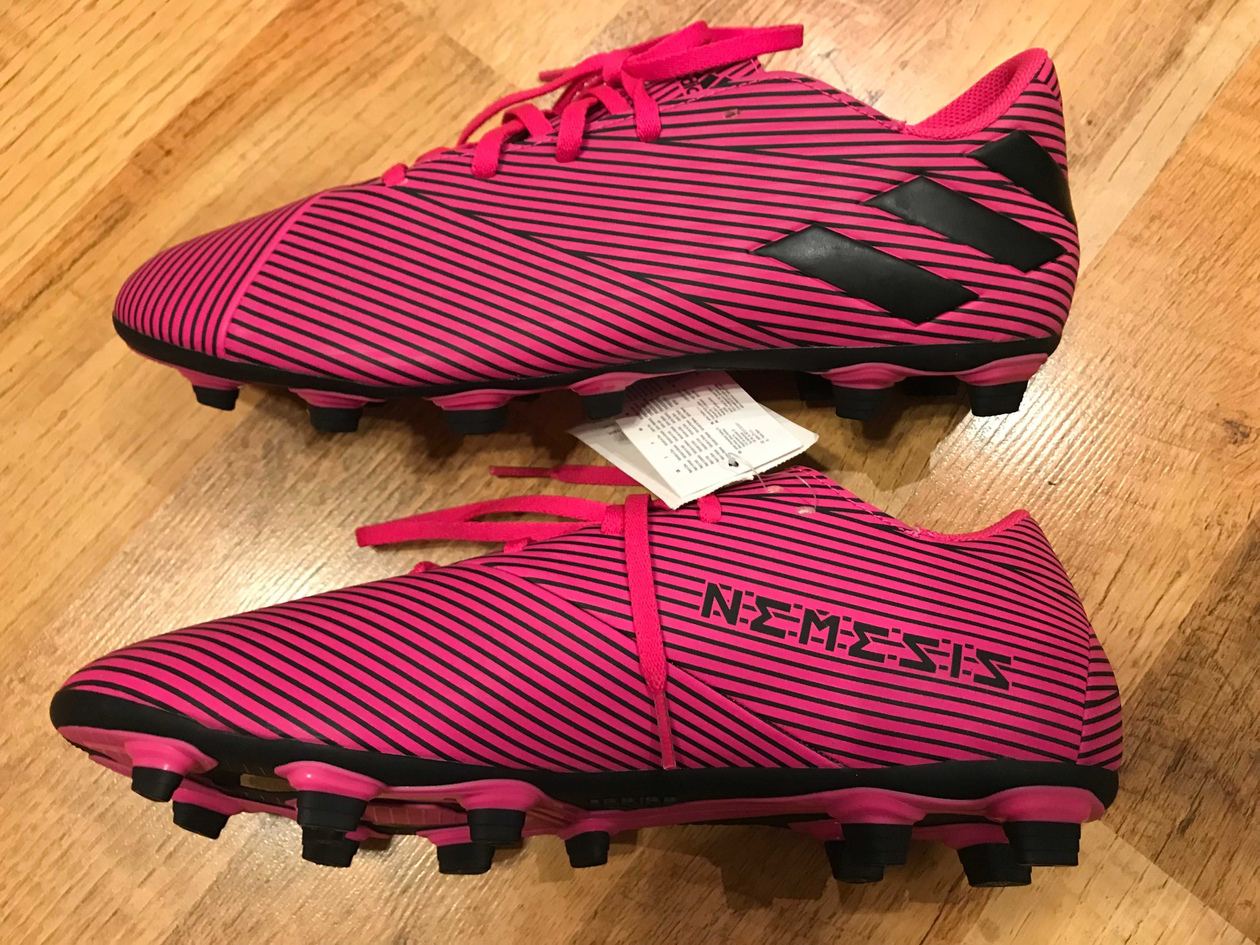 Чисто нови оригинални футболни обувки ADIDAS Nemeziz 19.4 FXG