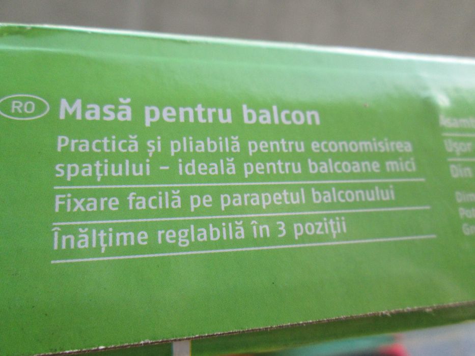 masa pliabila nou  de atarnat