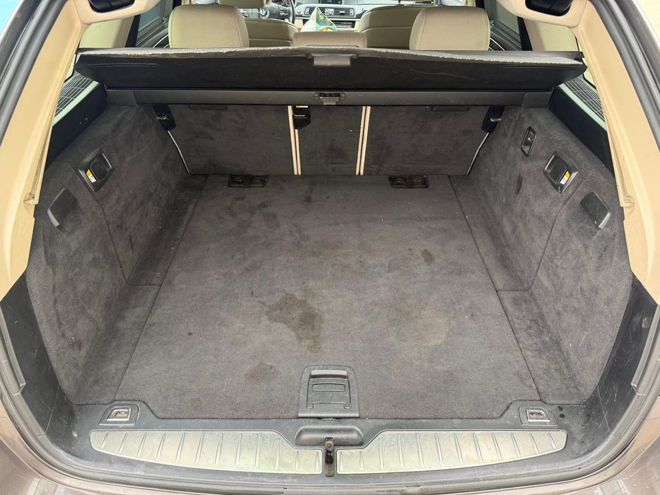 BMW 520 d Комби 2011г