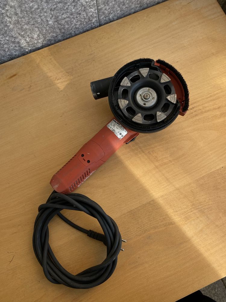 HILTI шлайф машина за шлайфане шлифоване на бетон камък мрамор и др.