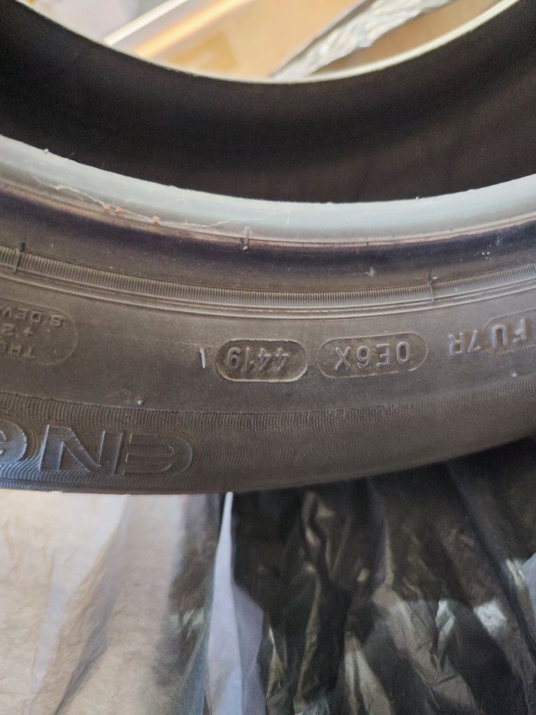 Продавам гуми 205/60/16 4 зимни/1 лятна