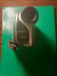 Продам видео камеру SONY