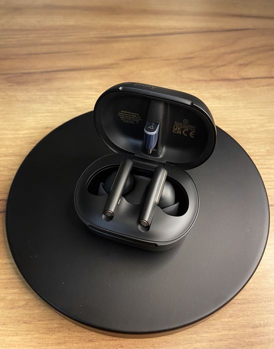 Poly Voyager Free 60+(plus) smart case Căști