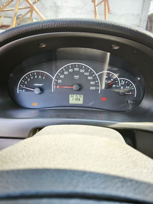 Лада приора 2008